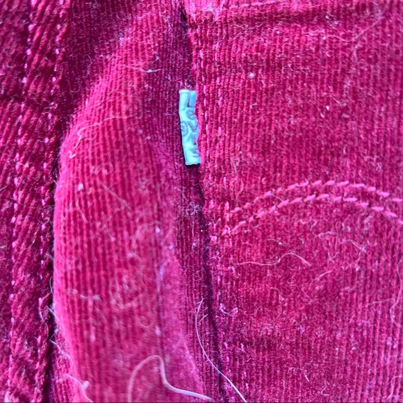 Levi's Burgundy 724 High Rise Straight Jeans - Picture 7 of 7